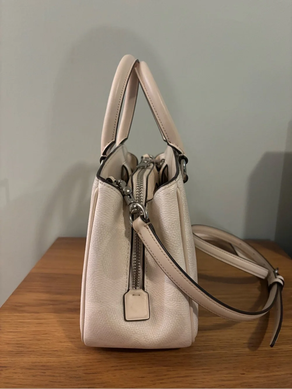 Coach Savannah Carryall Bag in a white signature canvas with silver hardware